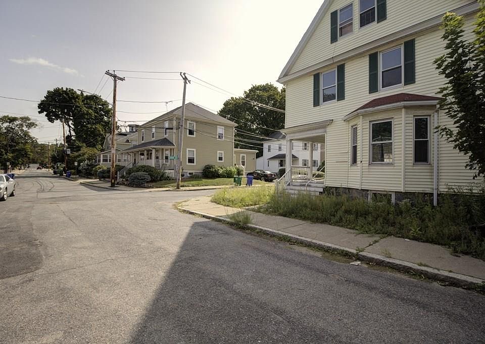 2nd image of 3 Prospect Street 0 Curve St