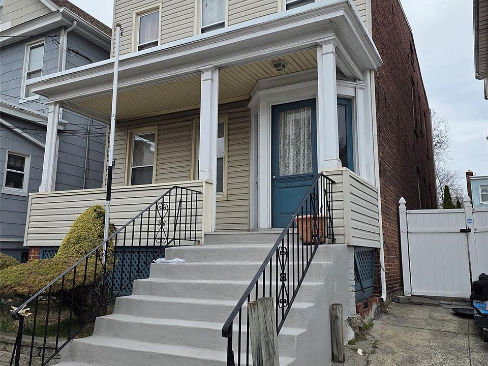 2nd image of 2215 120th Street