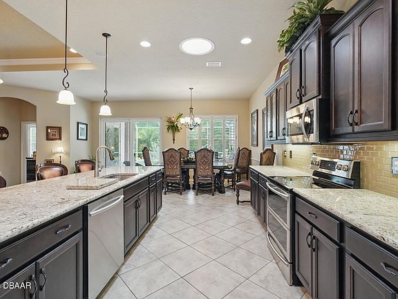 4th image of 3376 Leonardo Ln