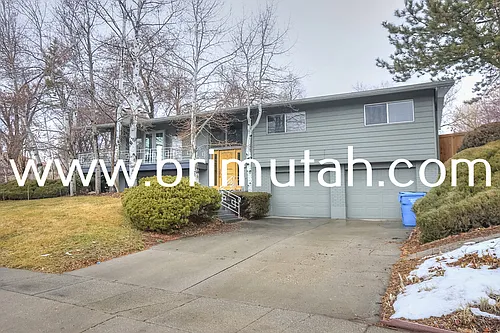 4717 Naniloa Dr Photo 1