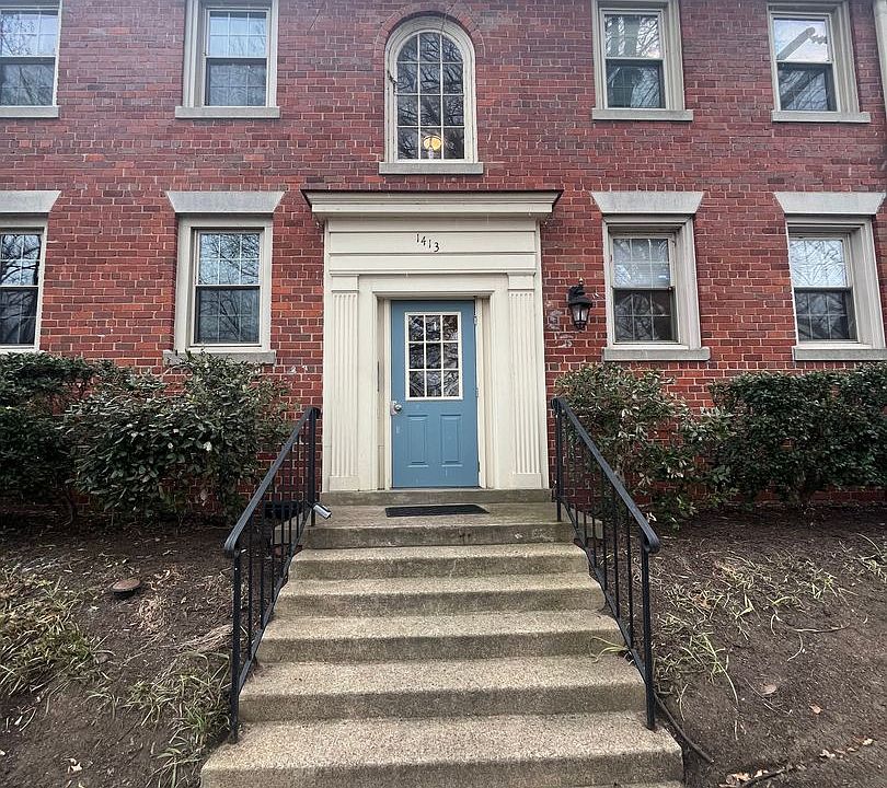 1st image of 1413 E Abingdon Dr APT 4