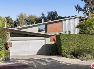 810 N Tigertail Rd, Los Angeles, CA 90049