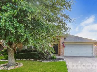 707 Fireberry Dr, Fate, TX 75087