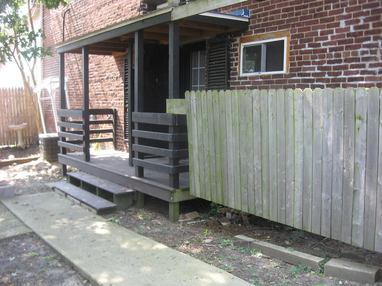 1 bed, 1000 sqft, $975 — Photo 2