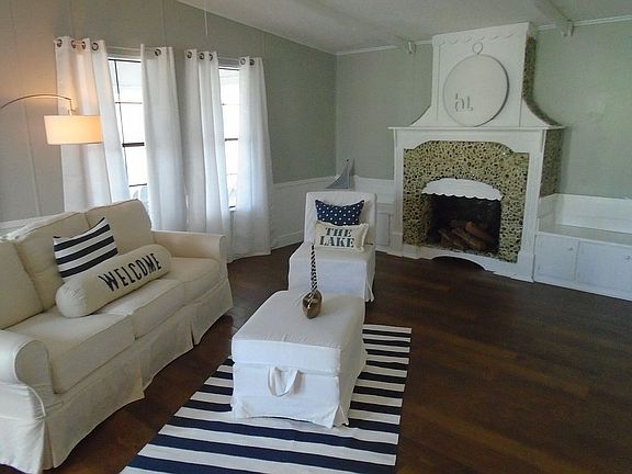 Stone fireplace in Great Roo