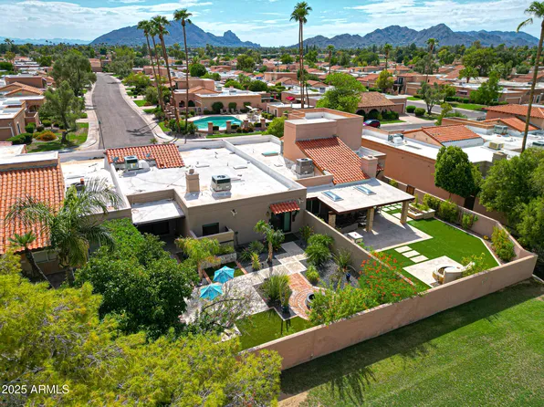 8222 E VIA DE LA ESCUELA --, Scottsdale, AZ 85258