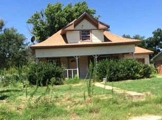 609 S Magnolia Ave, Erick, OK 73645