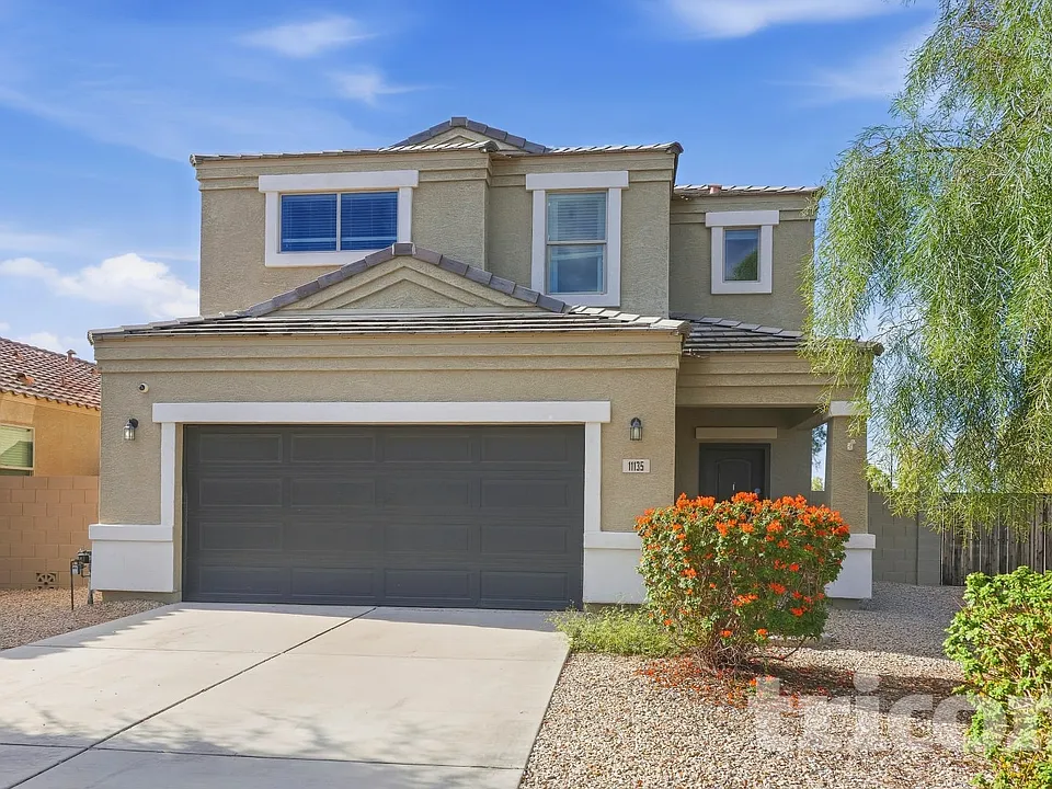 11135 E Marigold Ln