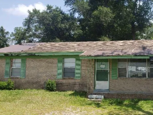 5654 Prairieview Rd, Greenwood, FL 32443