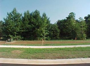 1125 Forest Brook Dr, Saint Joseph, MI