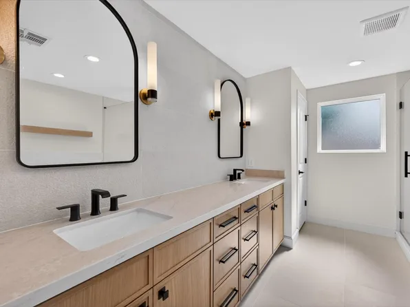 10519 Brinwood Dr, Houston, TX 77043