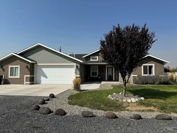 334 7th Ave W, Wendell, ID 83355