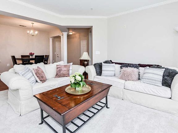 2nd image of 2921 Deer Hollow Way Unit 112