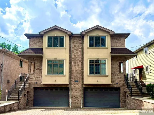 445 7th St APT B, Palisades Park, NJ 07650