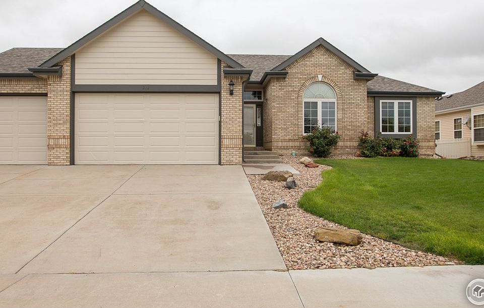 1st image of 232 Settlers Dr