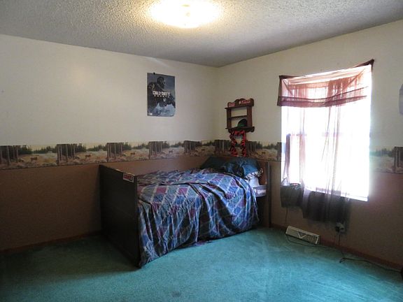 5th image of 4986 Red Pine Dr