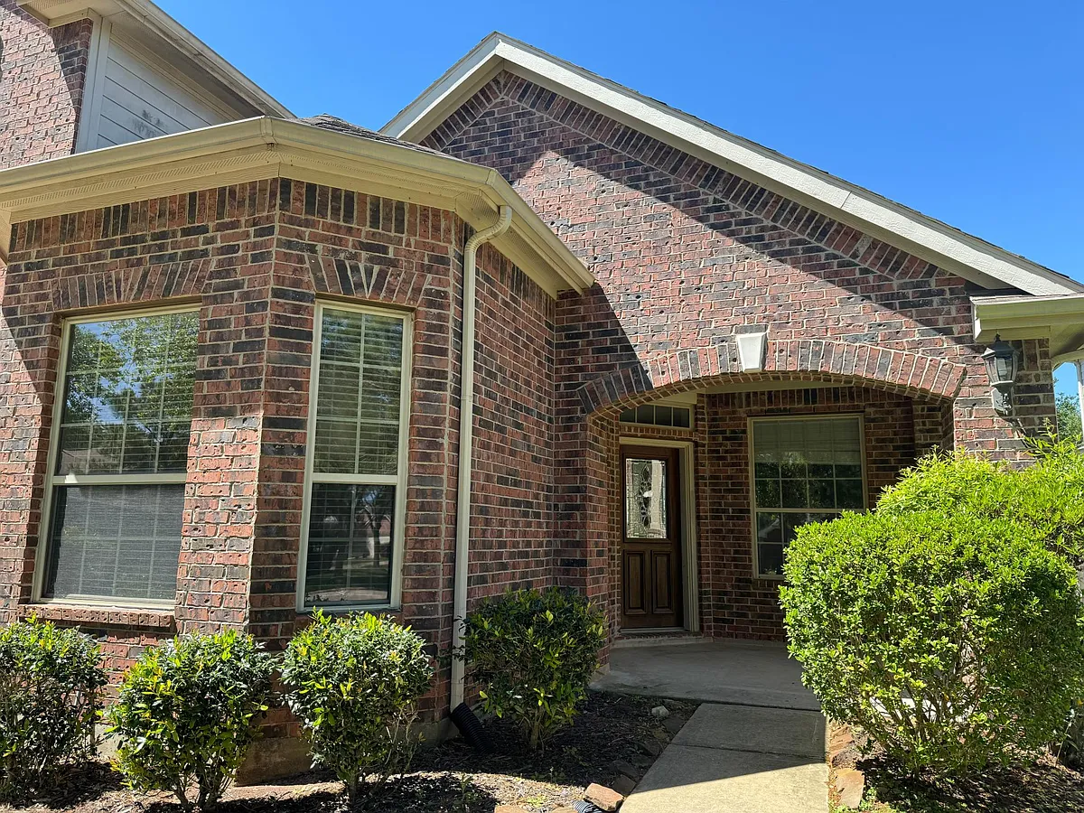 Beautiful & bright front view - 5034 Big Meadow Ln