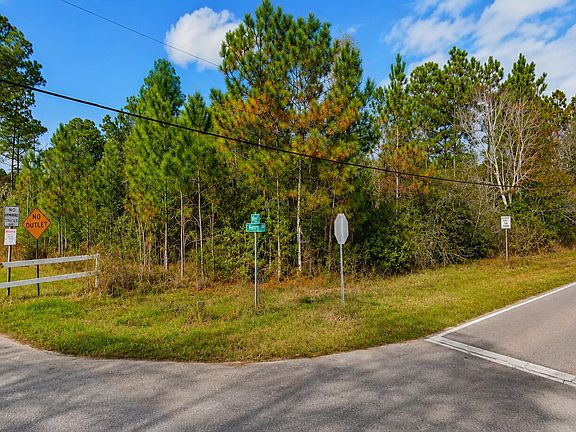 4th image of 300 S Crow Rd