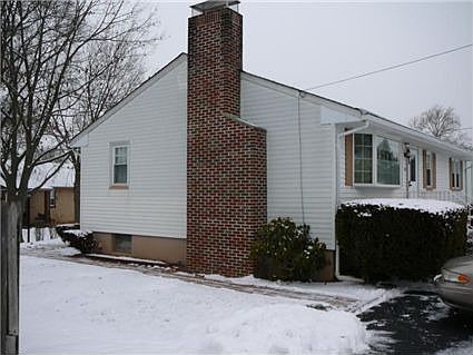 2nd image of 100 Irvington Ave
