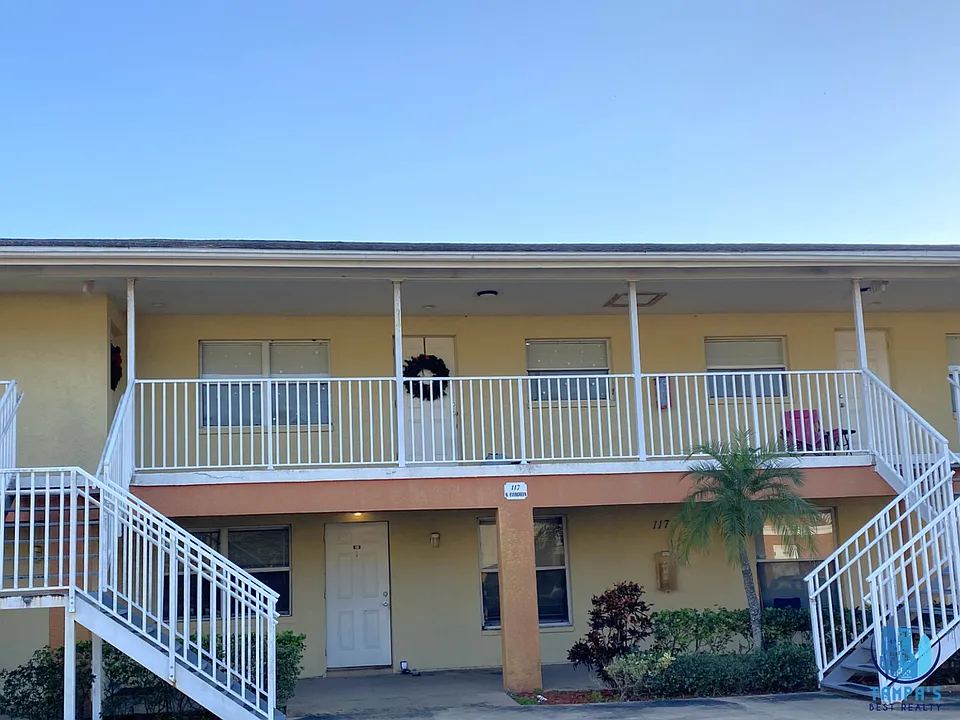 117 N Evergreen Ave #102