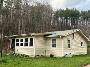 345 Cooper Creek Rd, Suches, GA 30572