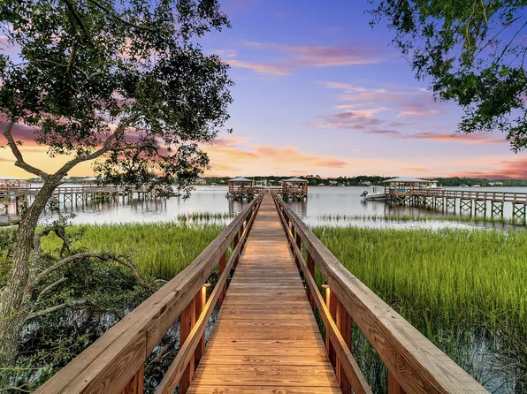 396 Blowing Fresh Dr, Charleston, SC 29492