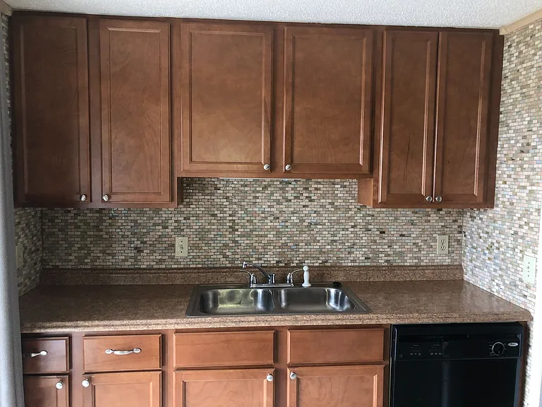 217 Acorn Dr — Photo 17