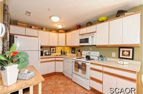 3rd image of 115A Dagsworthy St