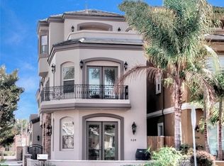 528 7th St, Huntington Beach, CA 92648