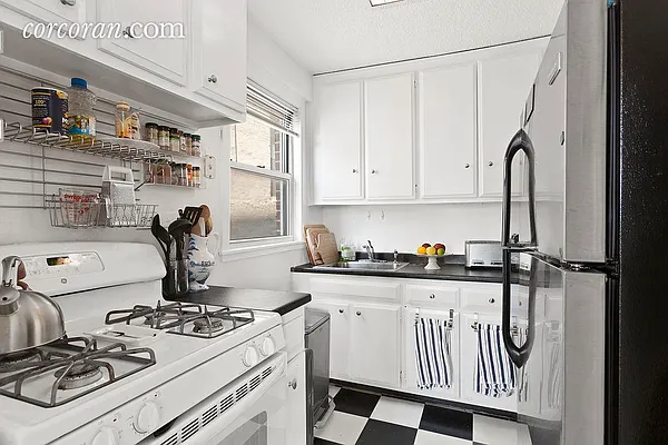 Rented by Corcoran | media 2