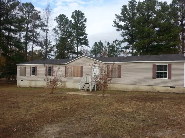 1062 Harrison Dr, Thomson, GA 30824