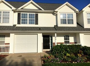 379 Still Water Cir, Boiling Springs, SC 29316