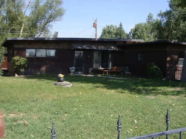 1513 Spring Creek Dr, Laramie, WY 82070