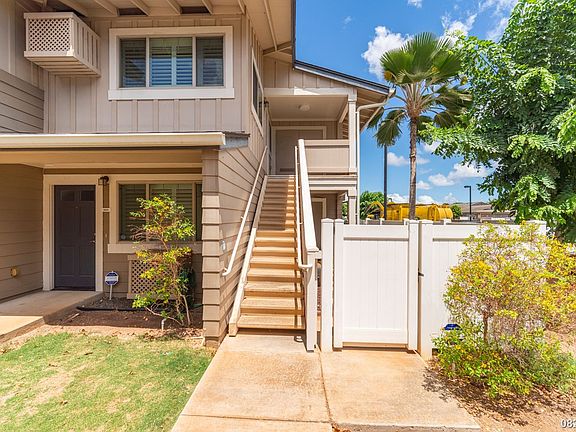 2nd image of 91-1033 Kamaaha Ave APT 1806