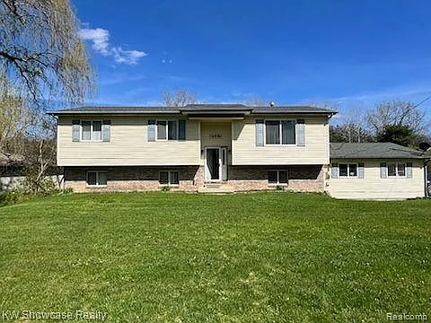 1585 Merkle St photo 1
