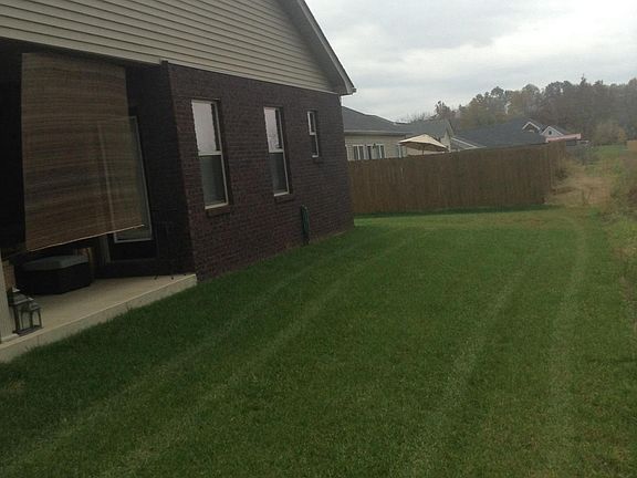 3rd image of 111 Vineland Parkway Dr