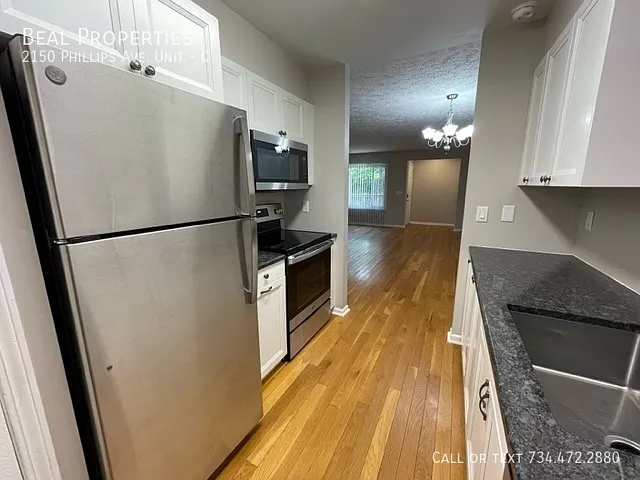 2150 Phillips Ave #C — Photo 6