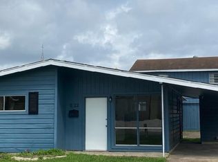 2122 7th St, Port Neches, TX 77651