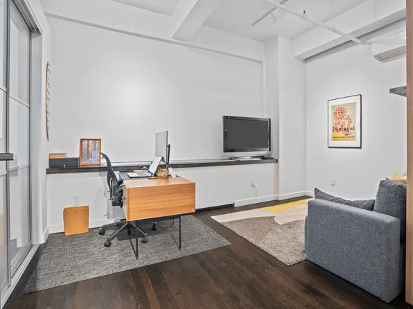 335 West 38th Street 6 image 24 of 24