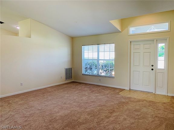 4th image of 226 NE 20th Terrace Cpe