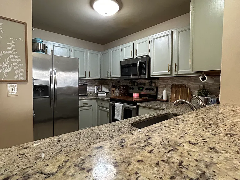 8 Rose Ln #24-19 — Photo 6