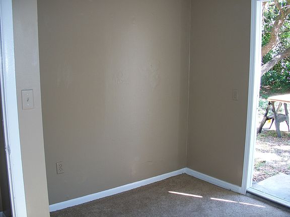 2nd image of 3303 Sarasota Ave APT B