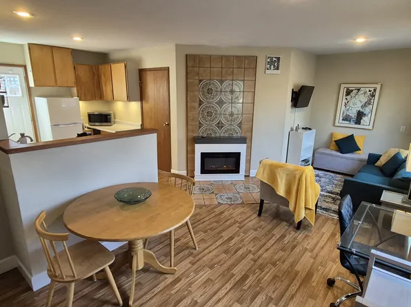 110 Kenny Ct, Santa Cruz, CA 95065