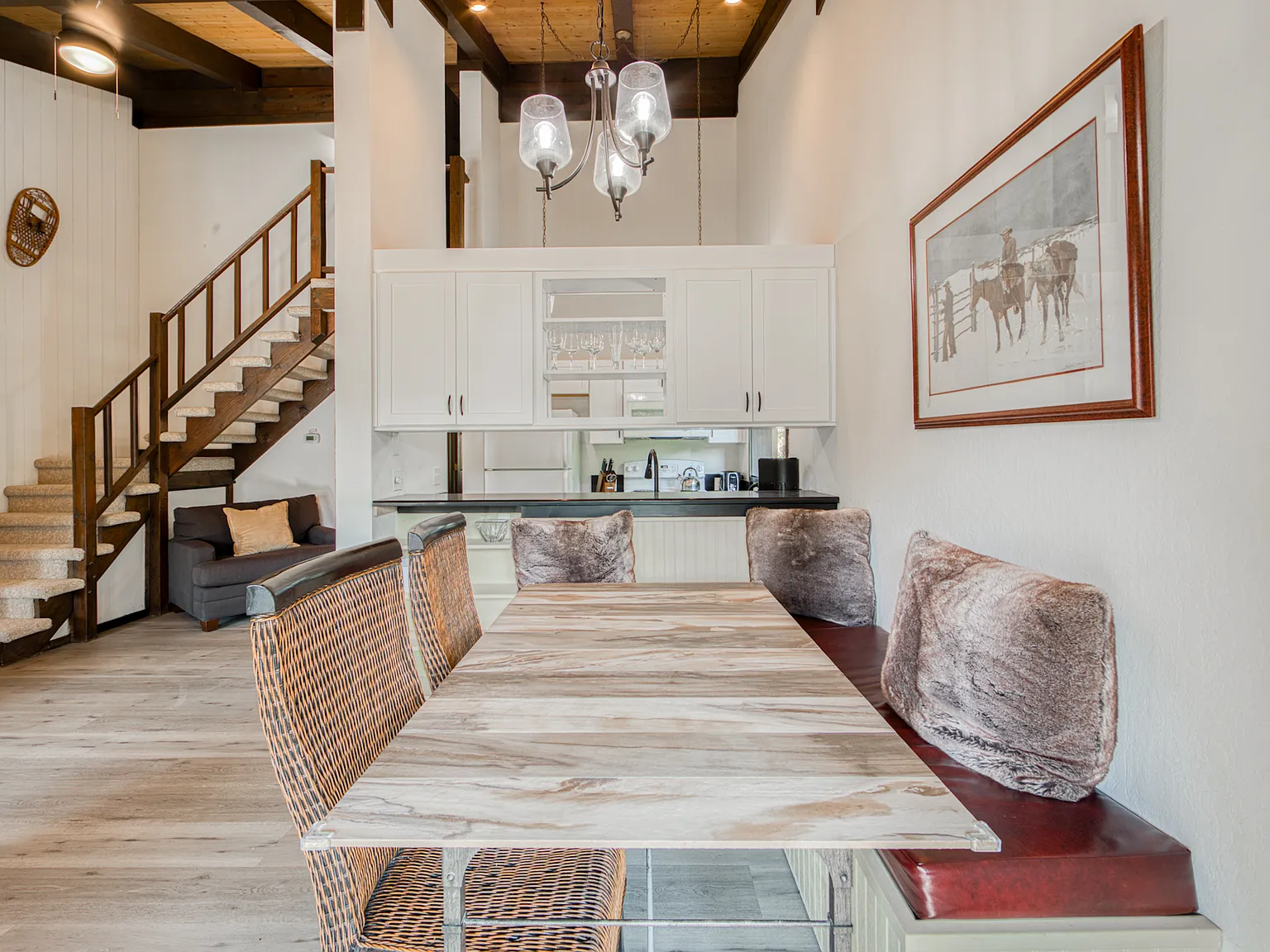 2 bed, 900 sqft, $6,000 — Photo 4