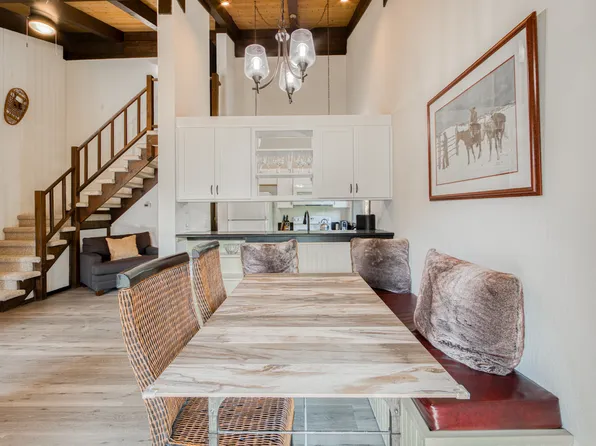 227 Olympic Valley Rd, Olympic Valley, CA