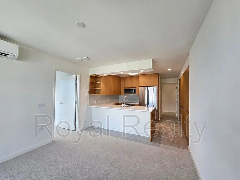 2 bed, 2.0 bath, $4,800 — Photo 1