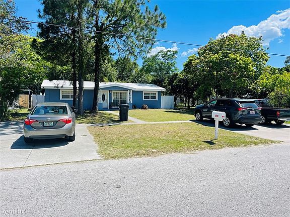 2nd image of 3262R 50th Ave N