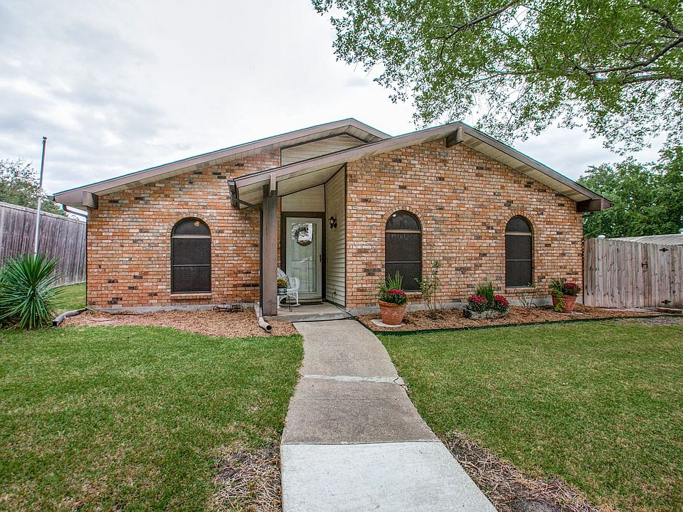6309-green-valley-dr-garland-tx-High-Res-1.jpg