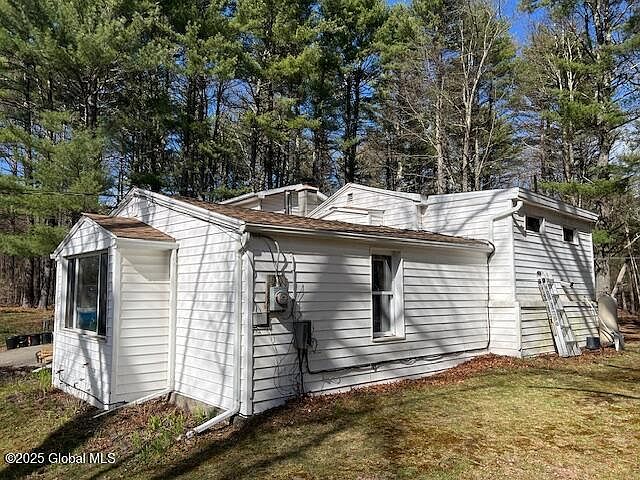 2nd image of 802 Ira Vail Rd