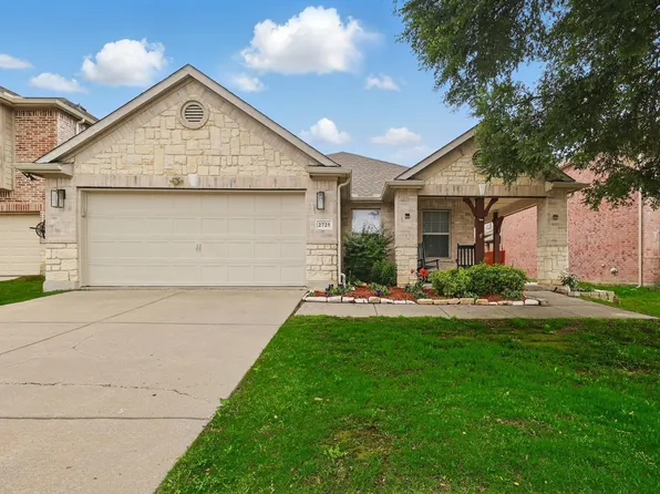 2725 Calmwater Dr, Little Elm, TX 75068